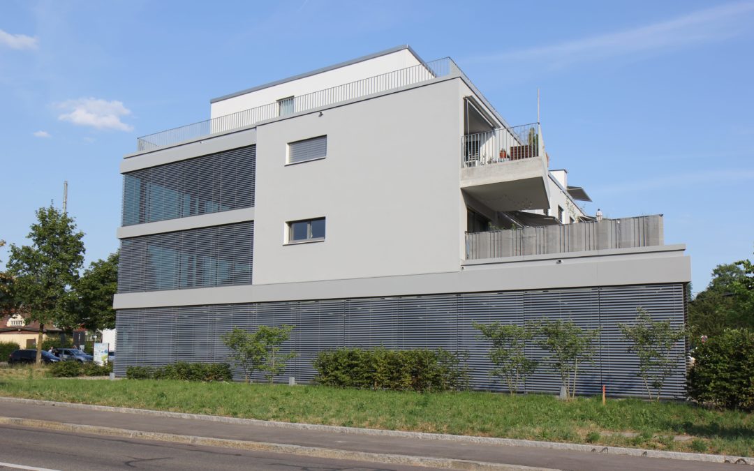 Wohn- und Geschäftshaus, 8245 Feuerthalen